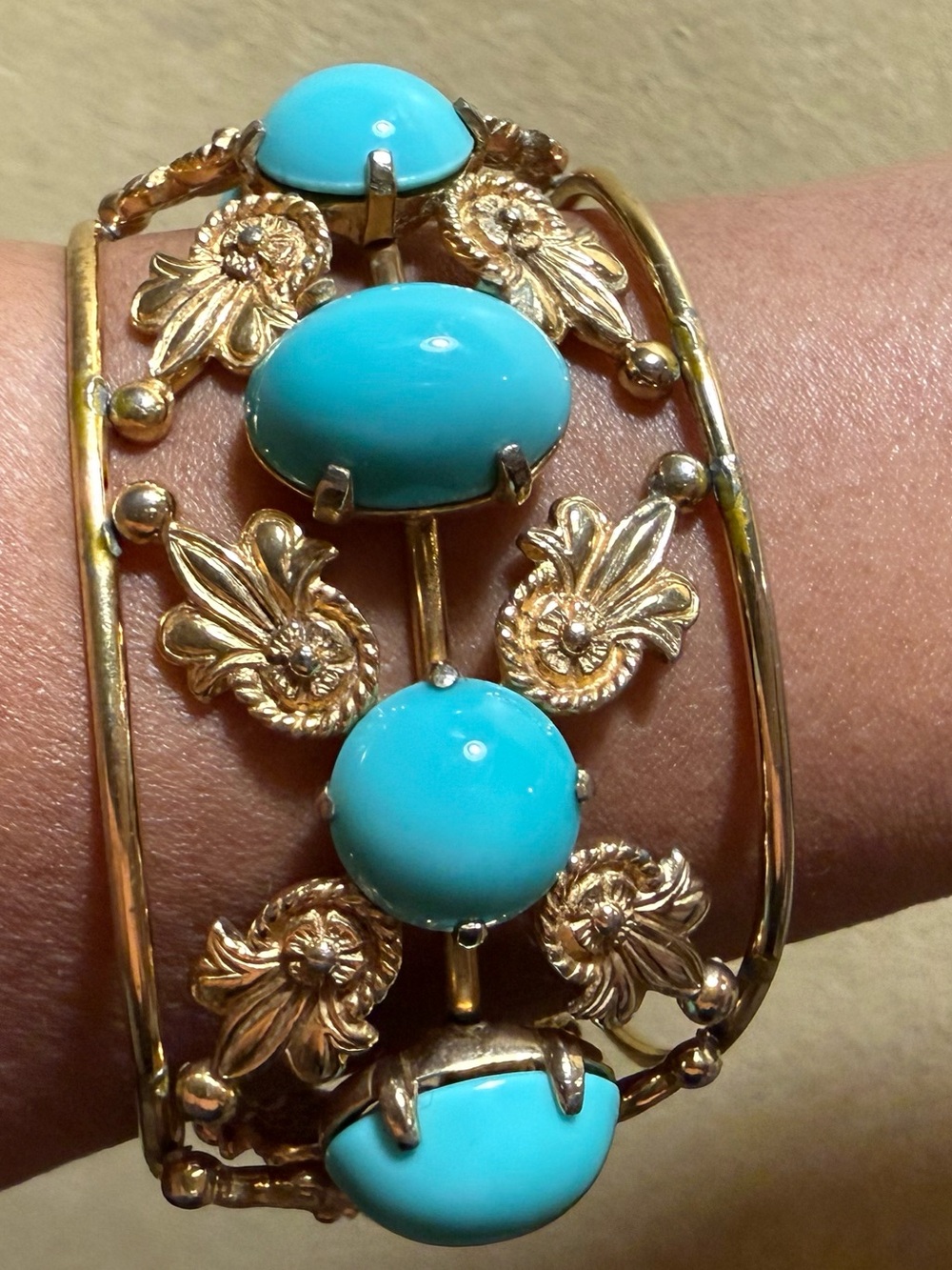 Vintage Goldtone Bracelet Faux Turquoise Cabochons - Women Jewelry